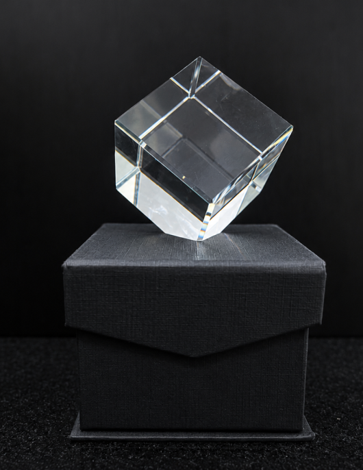 CUBO c/canto cortado 60X60X60 3D